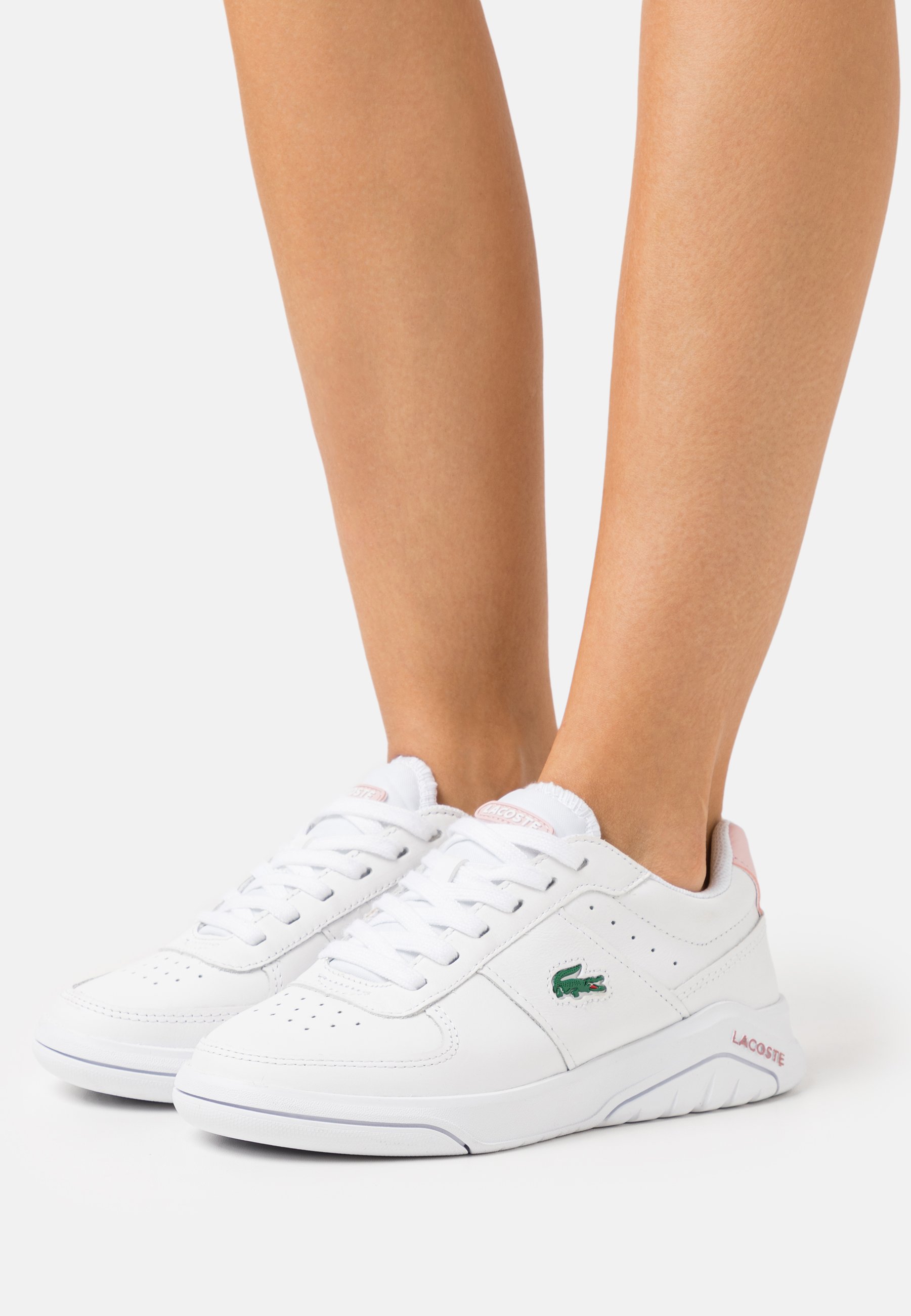 lacoste light sneakers