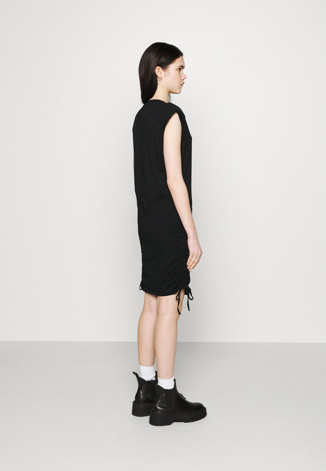 ONLPERNILLE ROUCHING DRESS