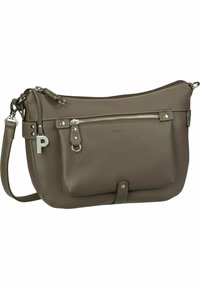 Braune Leder-Crossbody-Tasche mit strukturiertem Finish, mehreren Reißverschlusstaschen, verstellbarem Schulterriemen und Metallakzenten.