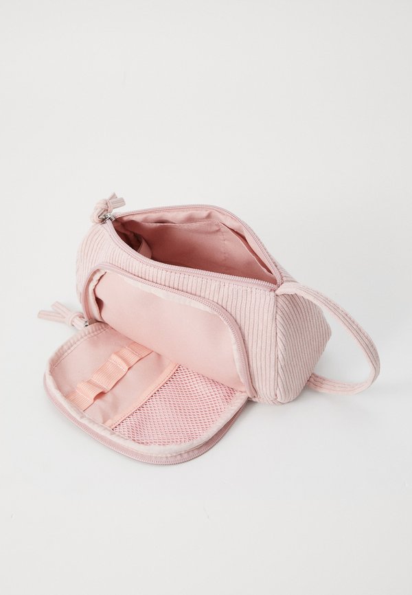 CORDUROY - Wash bag2