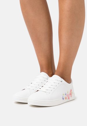 Trainers - white/multi-coloured