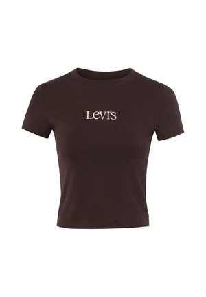 T-shirt court à manches courtes marron foncé avec logo blanc Levi's centré sur la poitrine sur fond blanc.