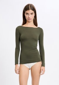 Unselected, khaki