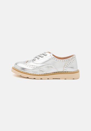 Yourturn Kids BROGUES LACE-UP UNISEX - Lace-ups - silver