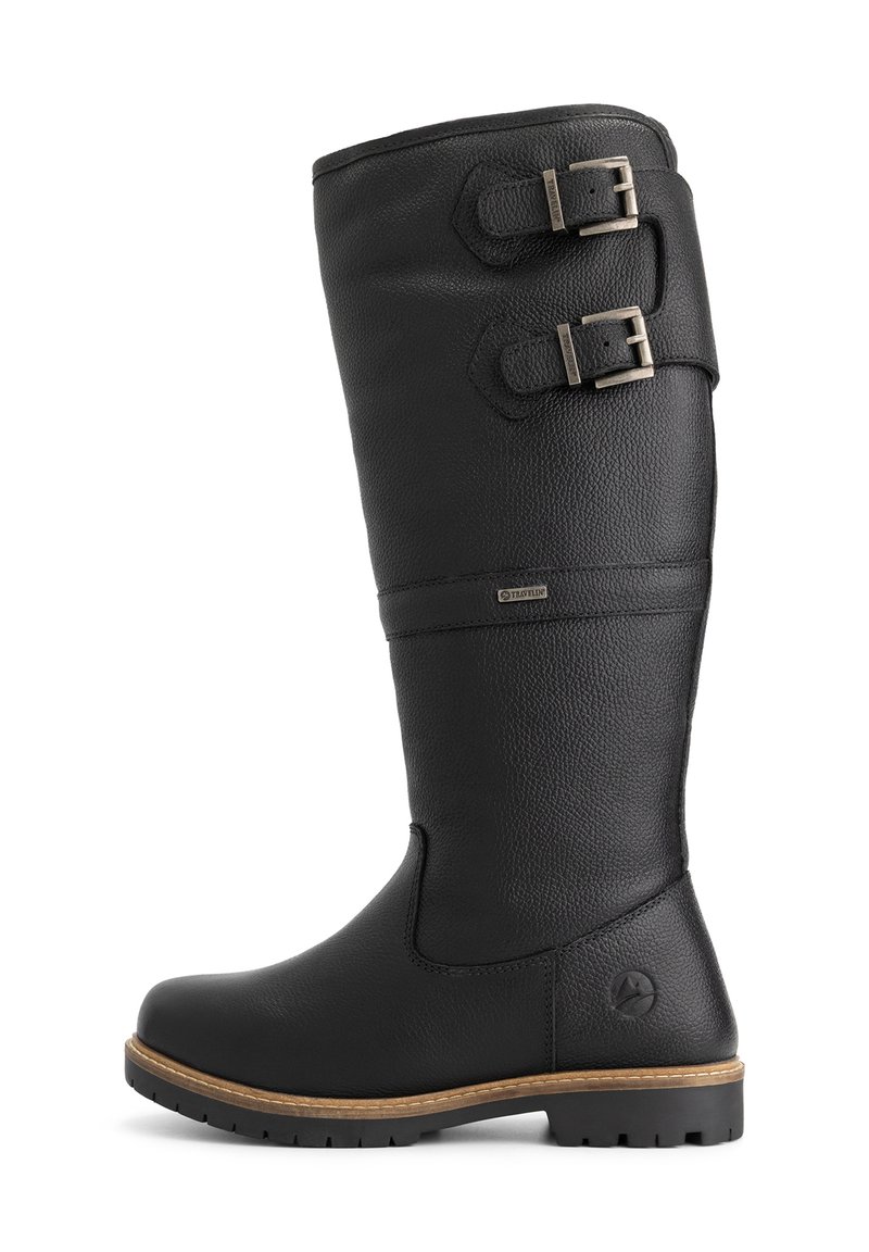 Hoge zwarte leren laars met twee verstelbare gespbandjes nabij de bovenkant, een gestructureerd oppervlak en een bruin gestikte zool.