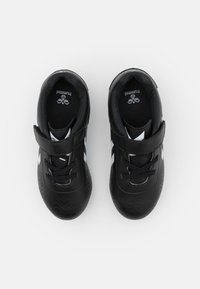 Hummel TOP STAR F.G. JR - Botas de futebol com pitões - black/white