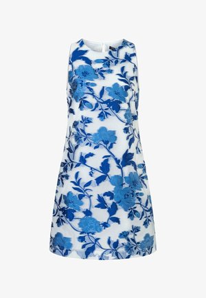 Mouwloze witte jurk met blauwe bloemrijke borduursels, ronde hals en lengte boven de knie.