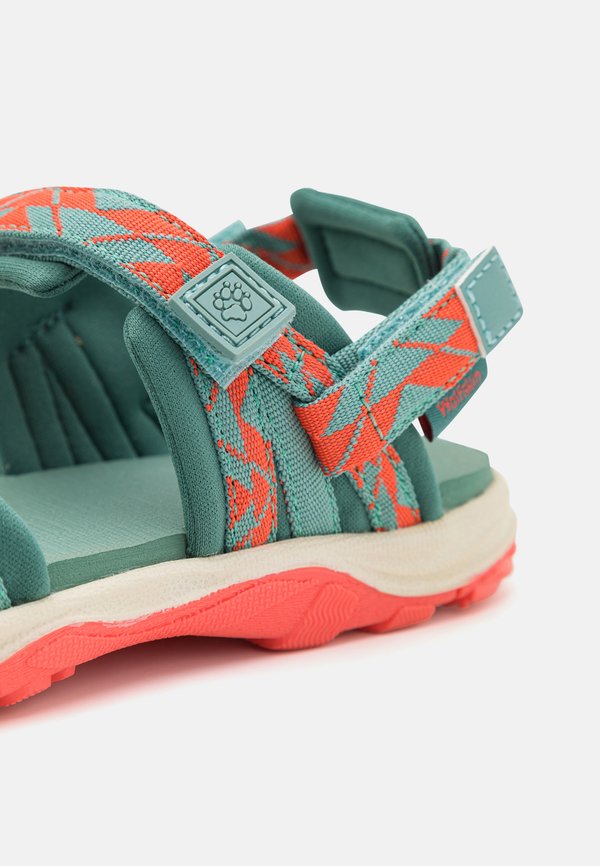 2 IN 1 UNISEX – Trekkingsandale – soft jade