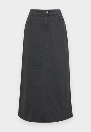 Fekete farmer szoknya egyenes szabással, elülső panel részlettel, két zsebbel, övlyukakkal és gombos záródással a deréknál.