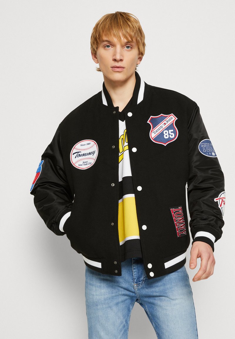 Tommy Jeans LETTERMAN JACKET - Bomberjakke - black/sort Zalando.dk