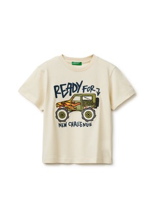 Beige Kinder-T-Shirt mit einer Grafik eines Geländewagens und dem Text "Bereit für eine neue Herausforderung."