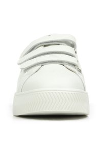 Vanessa Wu Baskets basses - khaki