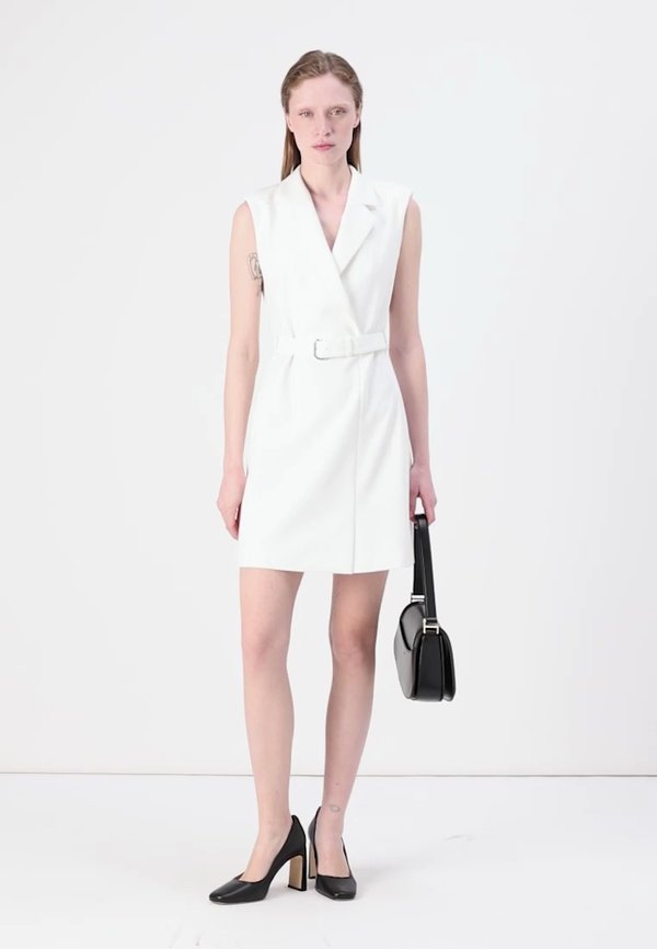 KOMEA - Day dress - natural3