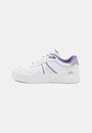 Sneakers bianchi con accenti viola, punta arrotondata, design low-top, tomaia in pelle testurizzata e suola in gomma spessa. Logo vicino al tallone.
