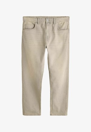 Beige slim-fit jeans met een knoop aan de voorkant, riemlussen en een ontwerp met vijf zakken, plat neergelegd tegen een witte achtergrond.