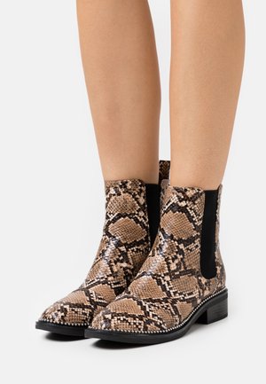 RAID Wide Fit, Støvletter - brown