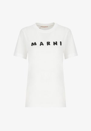 T-shirt bianca in cotone con collo a giro e maniche corte, con il nome del marchio "MARNI" stampato in un carattere nero testurizzato sul petto.