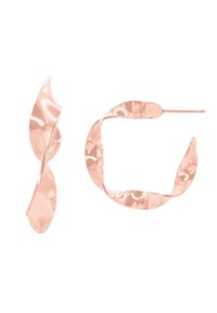 Ohrringe aus roségoldfarbenem Metall mit einem gewellten Design, das eine strukturierte Oberfläche und eine verlängerte Form aufweist. Sie sind als Halbkreis und in einer gedrehten Form gestaltet.
