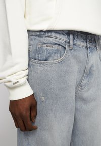 EIGHTYFIVE OPEN HEM - Χαλαρό τζιν - sand storm blue