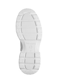 Λευκή καουτσούκ σόλα παπουτσιού με υφασμάτινο σχέδιο και το όνομα της μάρκας "Tamaris" ανάγλυφο στο κέντρο, μεγέθους 37 σημειωμένο από κάτω.