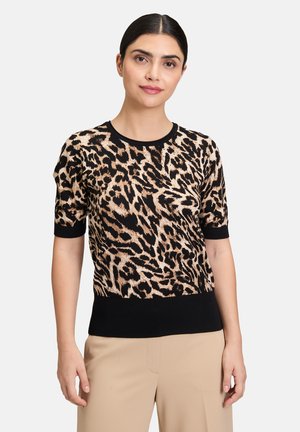 Korte mouw luipaardprint sweater in beige en zwart, met een ronde hals en een aansluitende zoom, vervaardigd uit lichtgewicht breigoed.