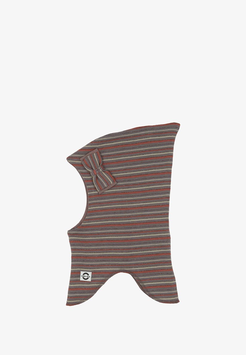 Stripet stofhat i grå, rust og kremfarvet, med en sløjfeaccent på siden. Blødt, strækbart materiale med et asymmetrisk design.