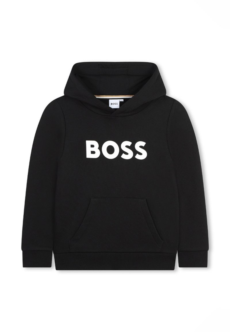 Melnā kapuce, kas izgatavota no mīksta auduma, ar priekšējo kabatu, ar lielu baltu "BOSS" logotipu uz krūtīm un oderejamu kapuci.