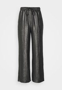 Svarta byxor med vida ben, tillverkade av glänsande, texturerat tyg med elastisk midjeband och snörning. Har slitsar på sidorna för extra stil.