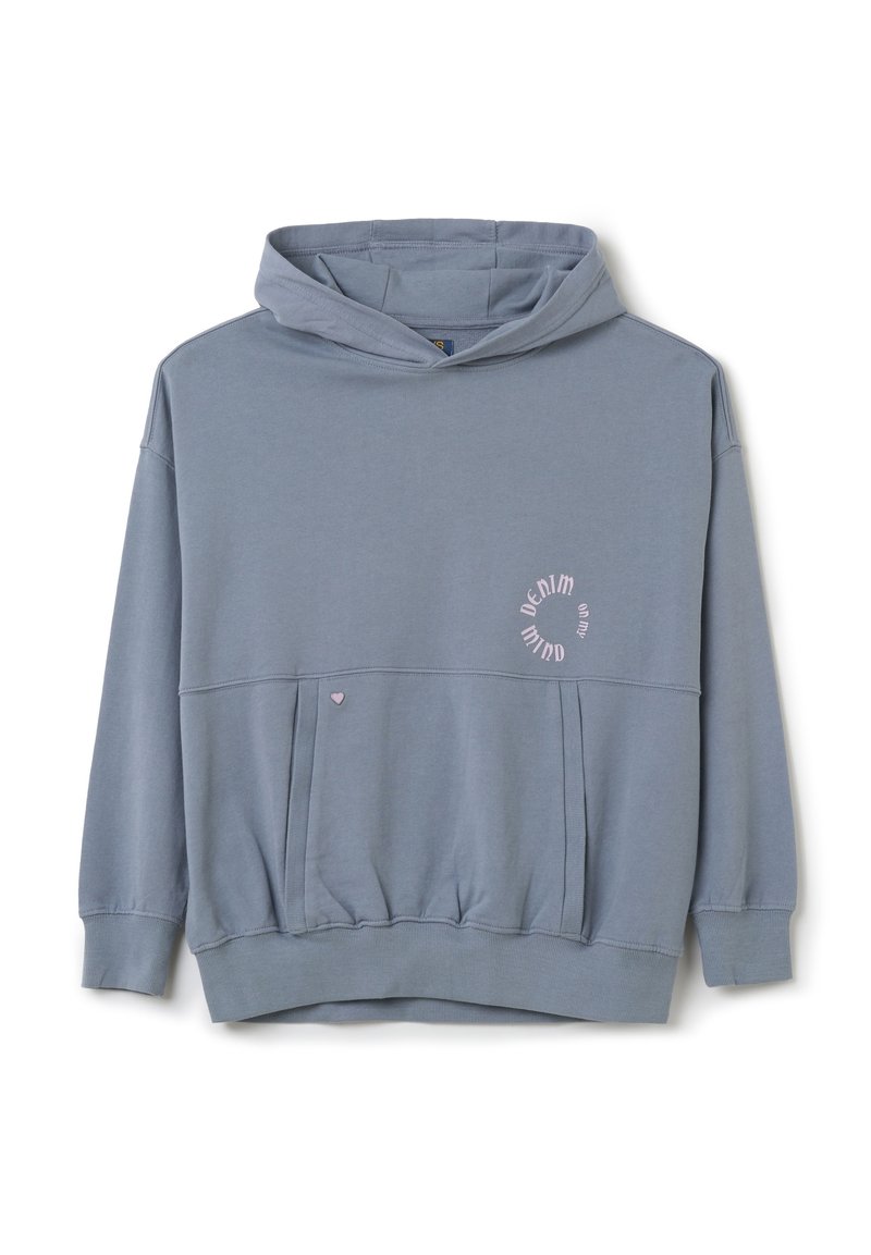 Felpa blu chiaro con cappuccio realizzata in tessuto morbido. Presenta una tasca frontale, polsini a coste e una grafica di testo rosa con un accento a forma di cuore.