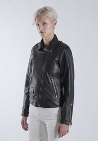 Mira Paris MI AMOR EMBROIDERY BIKER PERFECTO JACKET - Kožená bunda - black