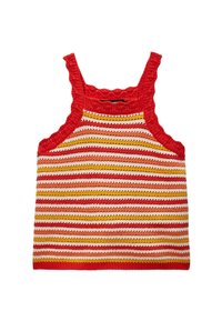 Débardeur rouge et rayé avec une texture crochetée, des lignes verticales en orange, jaune et blanc, et un col en dents de scie ainsi que des bretelles.
