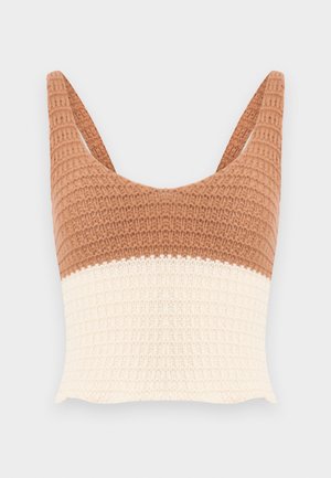 Top a maglia senza maniche con ampie spalline, caratterizzato da una parte superiore marrone e una inferiore crema con un motivo a cialda.