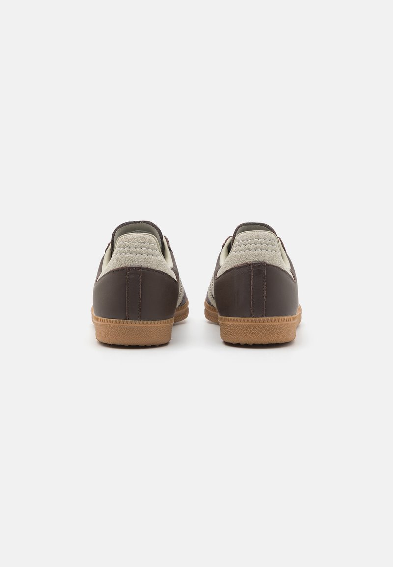 adidas gazelle silver green womens adidas Samba OG 'Sporty & Rich USA' – Reborn main image 1