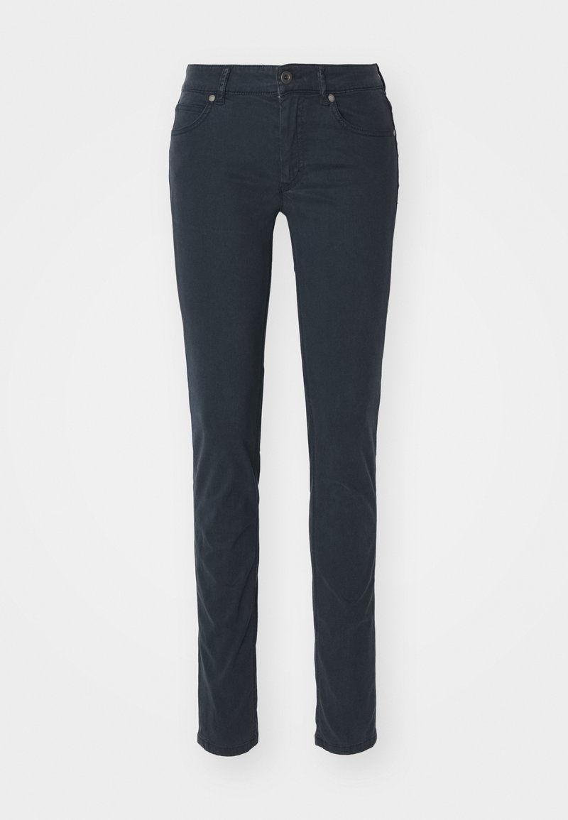 Jean droit bleu marine en tissu mélangé de coton, avec une fermeture à bouton sur le devant, cinq poches et des détails de couture minimalistes.
