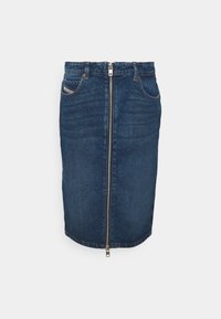 Jeanskjol med dragkedja framtill, mörkblå färg, femfickorsdesign och kontrastsömmar. Halvlång och figurnära silhuett.