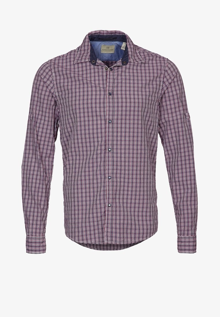 Gecheckte button-down shirt in rood, marineblauw en wit. Katoenen stof, lange mouwen, normale kraag en marineblauwe accenten bij de kraag en manchet.