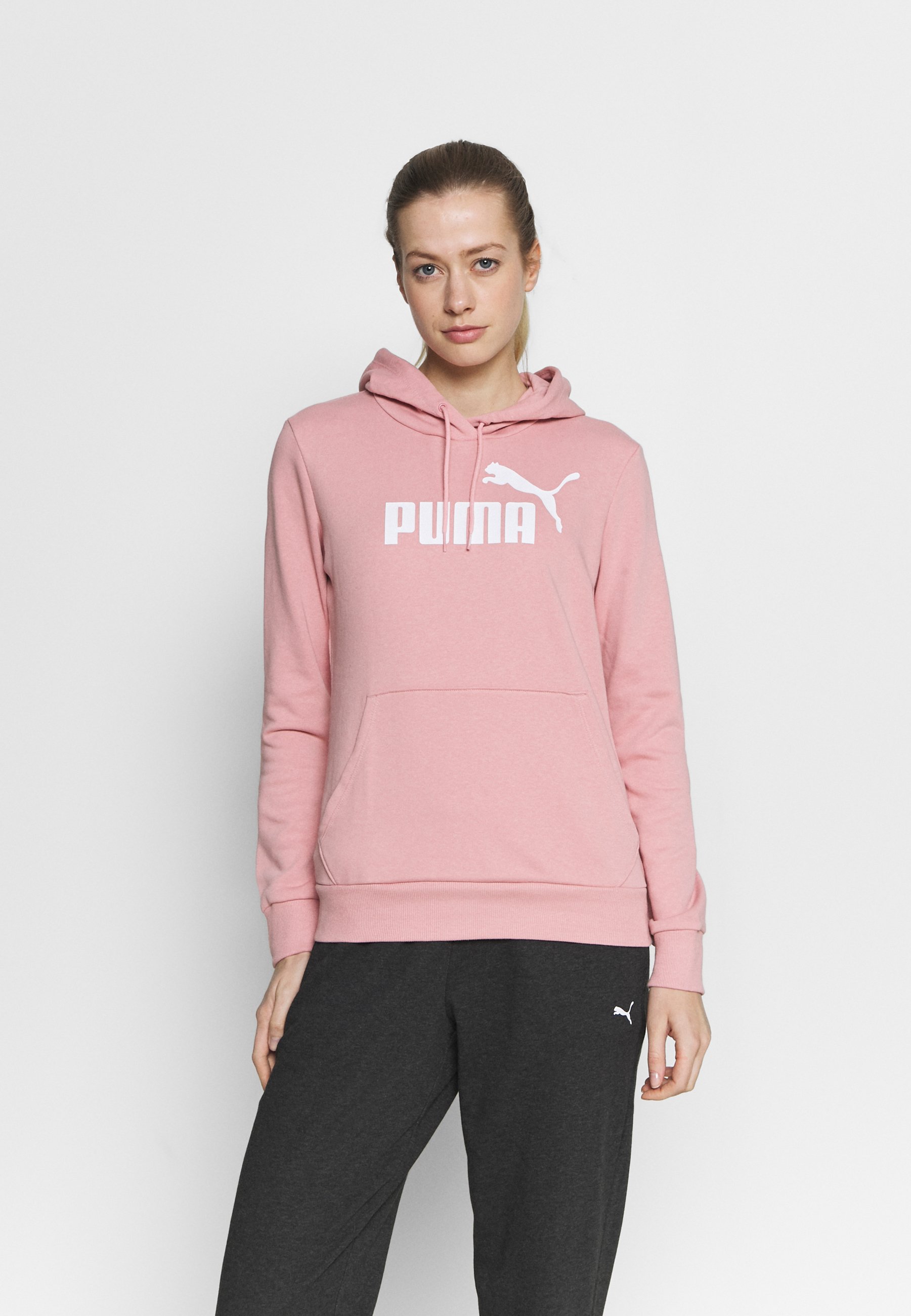 white puma jumper
