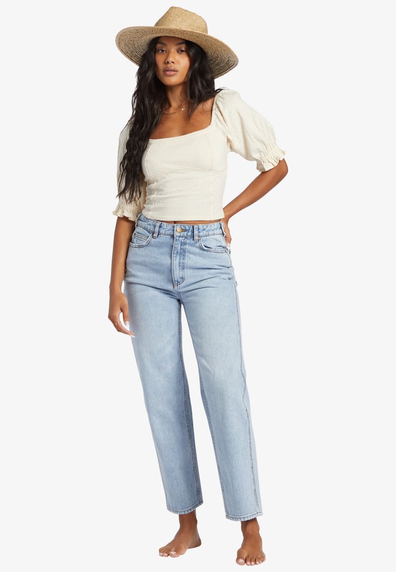Jeans a sigaretta