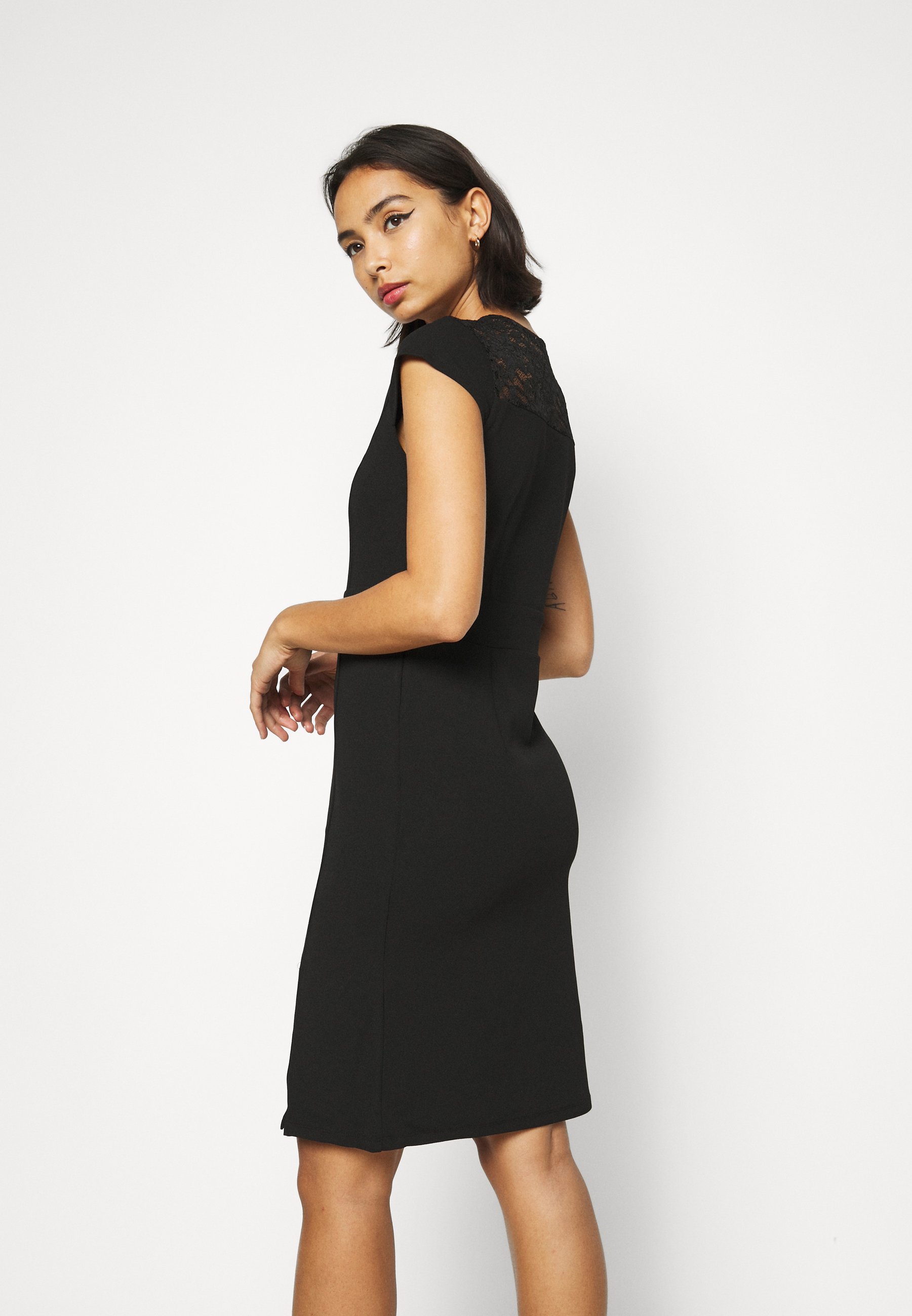 zalando robe noir