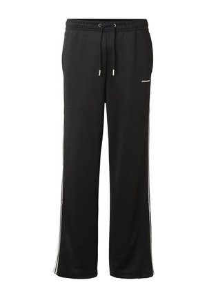 Pantalones deportivos negros de pierna ancha con rayas laterales blancas, cintura elástica, cordón ajustable y pequeño logo blanco "PEGADOR" en el muslo.