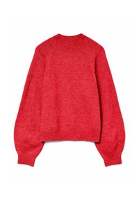 Suéter rojo de punto con cuello redondo, mangas raglán y tejido texturizado. Ajustado en la parte inferior, con mangas anchas que crean una forma de globo.
