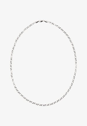 Sølv Figaro kæde halskæde med ovale og fladtrykte led, sikret med en lille hummerlås, vist på en hvid baggrund.