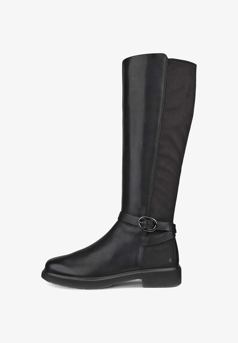 Stivale in pelle nero al ginocchio con tacco basso e fascia decorativa laterale con fibbia ovale in argento.