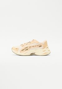 Puma - EXOTEK  2.0 TECH UNISEX - Baskets basses - light sand/alpine snow/olive Image miniature 1