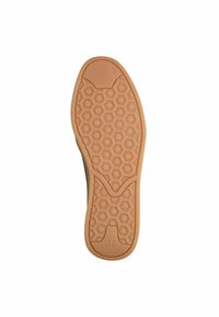 Semelle de chaussure en caoutchouc avec un motif de semelle hexagonal, de couleur orangée-brune, dotée d'un talon moulé et d'un marquage de taille "37."