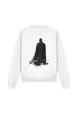 Weißes Sweatshirt mit schwarzer Silhouette einer Figur mit Umhang, um den unteren Teil des Umhangs fliegen Fledermäuse.