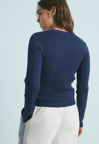 Next REGULAR FIT CABLE  - Pulover - navy