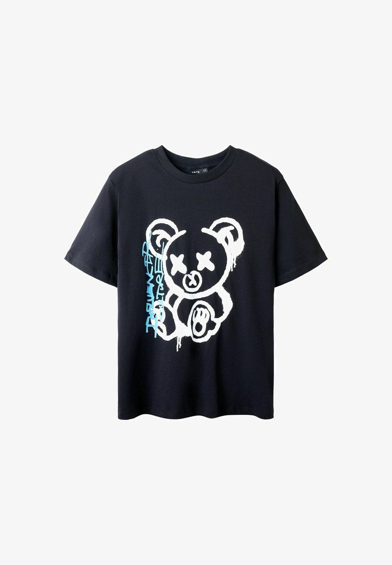 T-shirt en coton noir avec un grand motif blanc et bleu représentant un ours en peluche avec des yeux en forme de X, un col rond et des manches courtes.