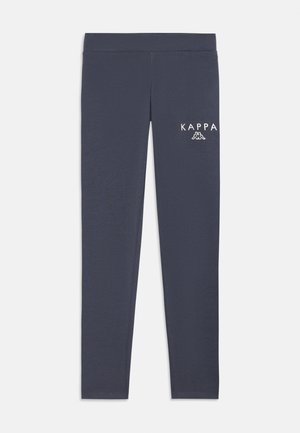 Marineblaue Leggings aus dehnbarem Material, mit einem elastischen Bund und einem weißen gestickten Logo auf der oberen linken Seite.