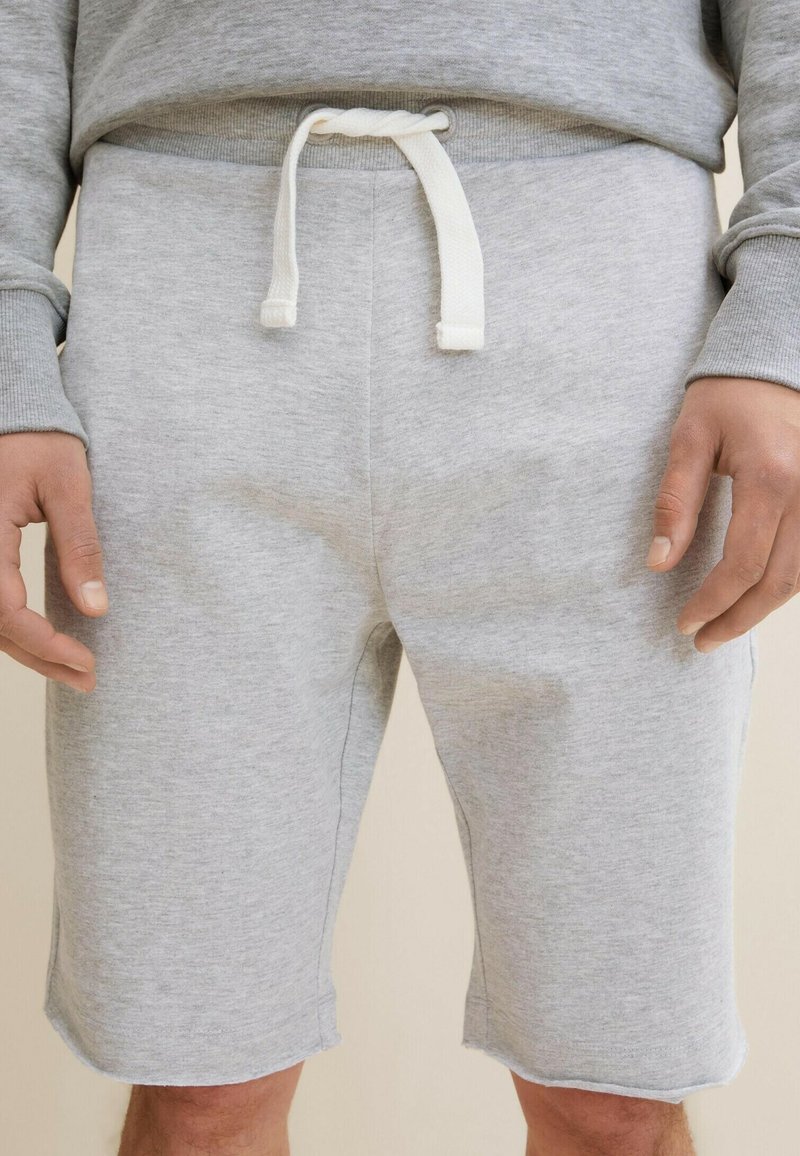 Herren Trainingsanzüge | TOM TAILOR INTEGRIERTEM GÜ Jogginghose light stone grey melange/hellgrau - EP46753 Herren Trainingsanzüge | TOM TAILOR INTEGRIERTEM GÜ Jogginghose light stone grey melange/hellgrau - EP46753